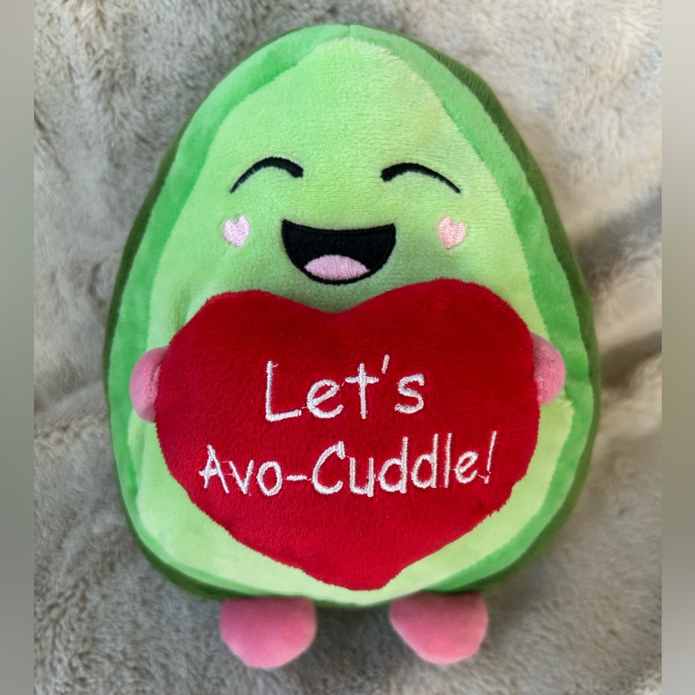 Avocado NWOT cute plush 🥑❤️